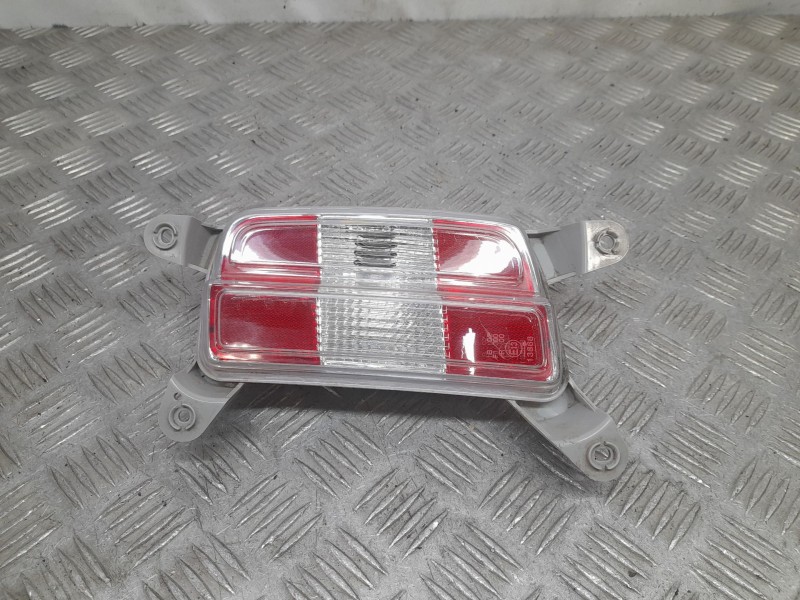 Recambio de piloto trasero derecho paragolpes para kia cee´d (jd) 1.0 t-gdi referencia OEM IAM 92408A2650 S/REFERENCIA 