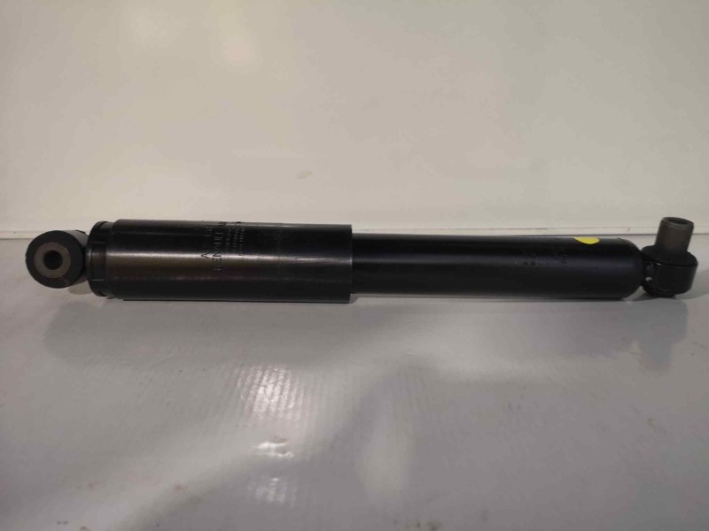 Recambio de amortiguador trasero para renault kangoo (f/kc0) referencia OEM IAM 8200675681  