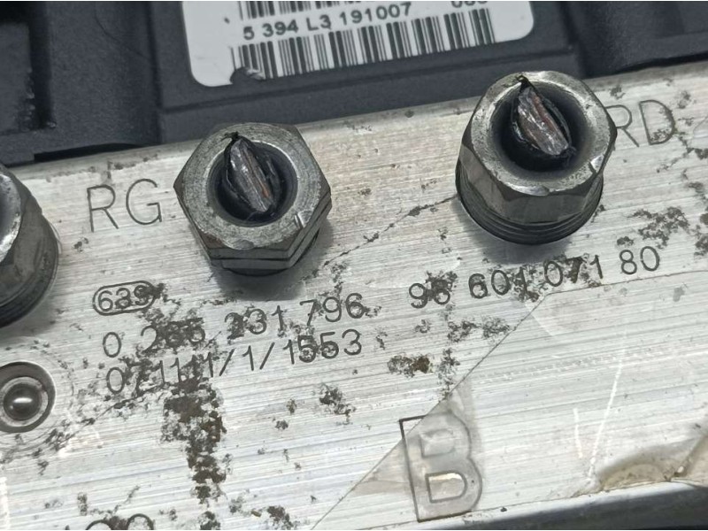 Recambio de abs para peugeot 308 sport referencia OEM IAM 9860107180 0265231796 BOSCH