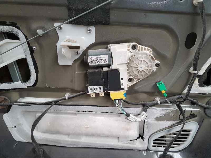 Recambio de elevalunas delantero izquierdo para citroën c8 2.0 hdi 160 premier referencia OEM IAM   ELECTRICO