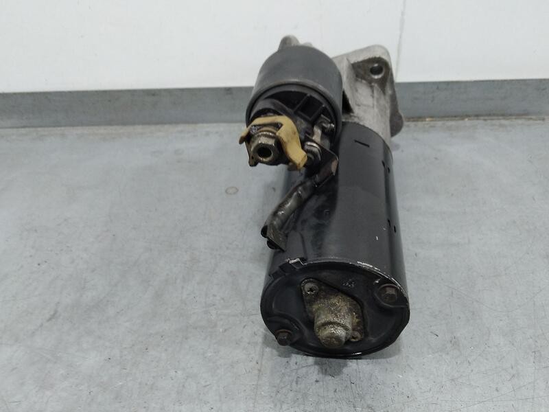 Recambio de motor arranque para volkswagen passat berlina (3b3) advance referencia OEM IAM 068911024HV 0001124020 Bosch