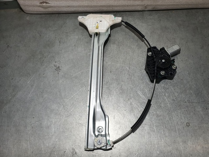 Recambio de elevalunas delantero derecho para mg zs 1.0 t-gdi referencia OEM IAM SIN REF  ELECTRICO 2 PINES