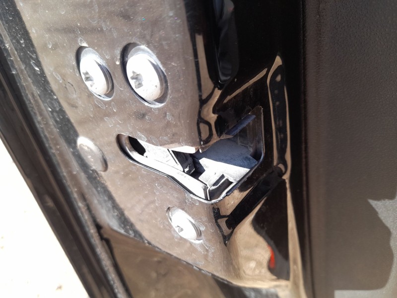 Recambio de cerradura puerta delantera izquierda para fiat bravo ii (198_) 1.9 d multijet (198axc1b) referencia OEM IAM 51931418