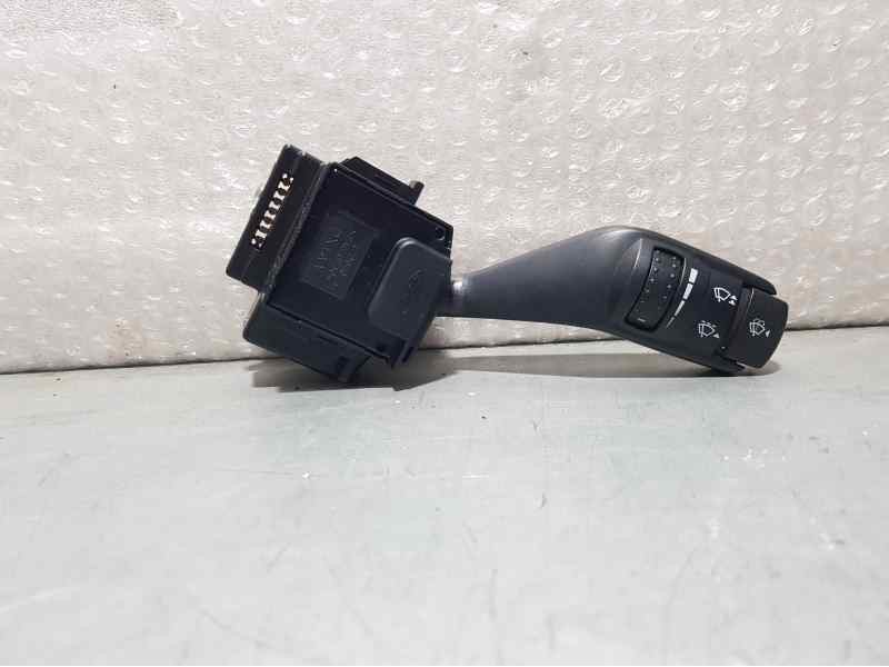 Recambio de mando limpia para ford focus lim. (cb4) trend referencia OEM IAM 17A553BD  