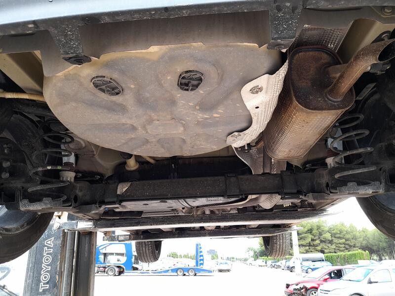 Recambio de puente trasero para citroën c3 iii (sx) 1.2 vti 82 referencia OEM IAM 1607197380 TAMBOR C/ABS Y 4 TORNILLOS 