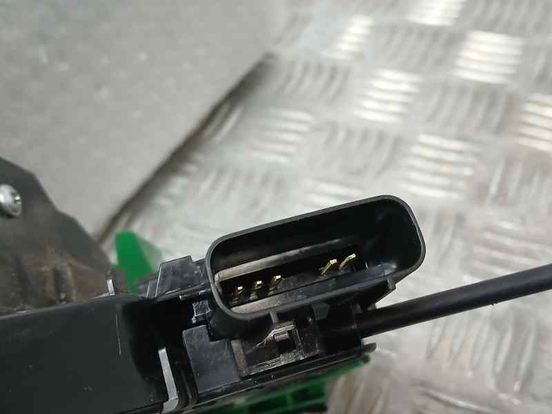 Recambio de cerradura puerta delantera derecha para hyundai i30 (pd) essence referencia OEM IAM 81320G3050  ELECTRICA