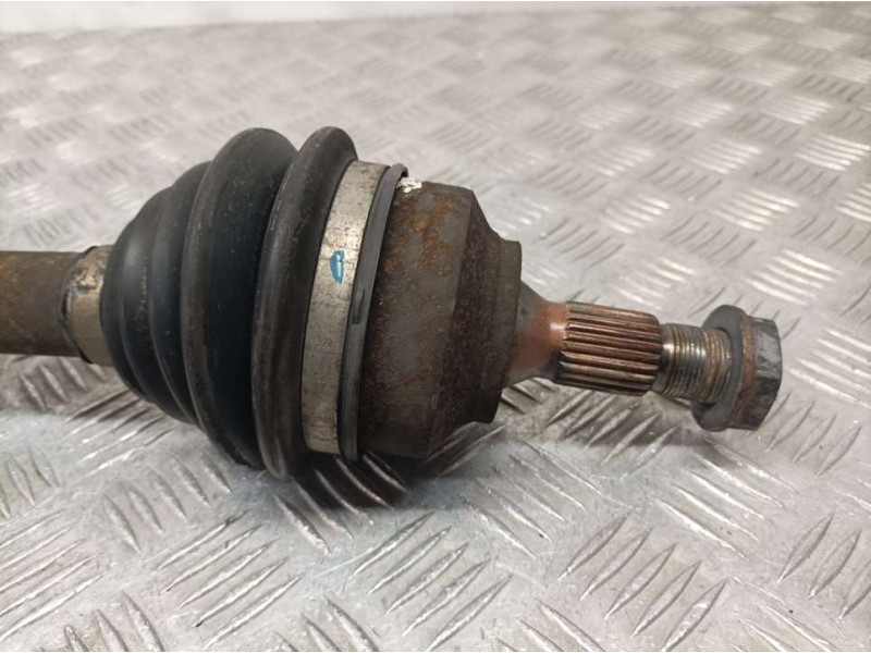 Recambio de transmision delantera derecha para peugeot 308 sport referencia OEM IAM 9684134880  3273QH