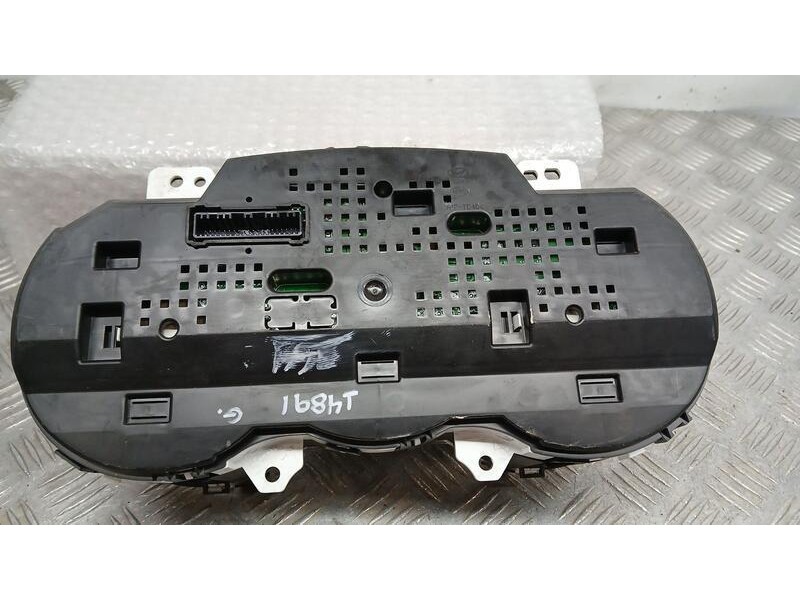 Recambio de cuadro instrumentos para hyundai ix20 gls style referencia OEM IAM 940531K000  1100301450