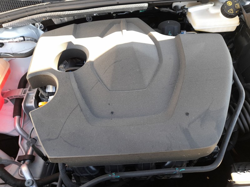 Recambio de tapa motor para mg mg 3 (5fp) mg 3 1.5 referencia OEM IAM   