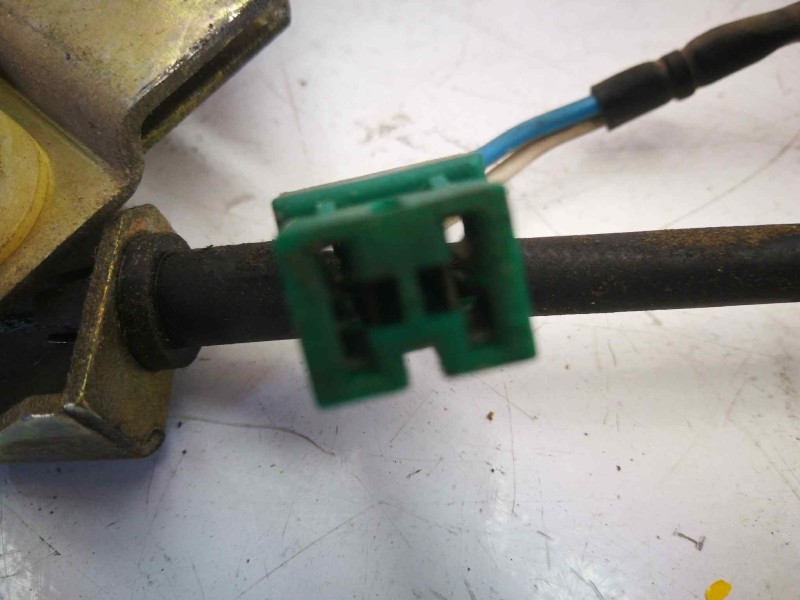 Recambio de elevalunas delantero izquierdo para alfa romeo 90 referencia OEM IAM  2 PINS ELECTRICO