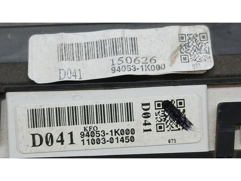 Recambio de cuadro instrumentos para hyundai ix20 gls style referencia OEM IAM 940531K000  1100301450