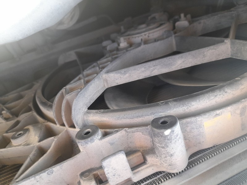 Recambio de electroventilador para fiat bravo ii (198_) 1.9 d multijet (198axc1b) referencia OEM IAM 51820792  