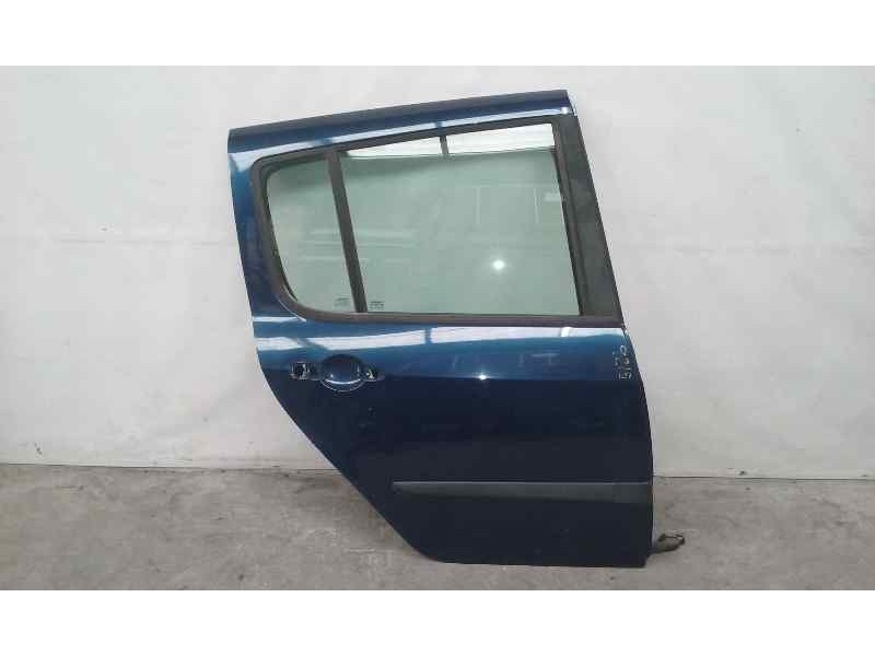 Recambio de puerta trasera derecha para renault modus confort dynamique referencia OEM IAM   