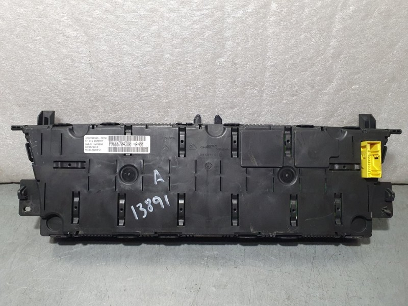 Recambio de cuadro instrumentos para citroën c4 picasso exclusive referencia OEM IAM 9666704380A NS16126268Z 