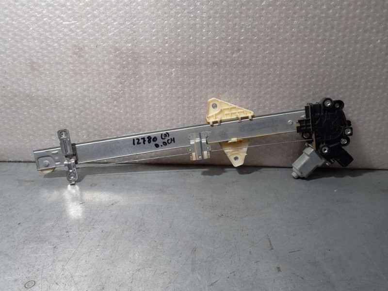 Recambio de elevalunas delantero derecho para subaru xv active referencia OEM IAM   ELECTRICO 2 PINES