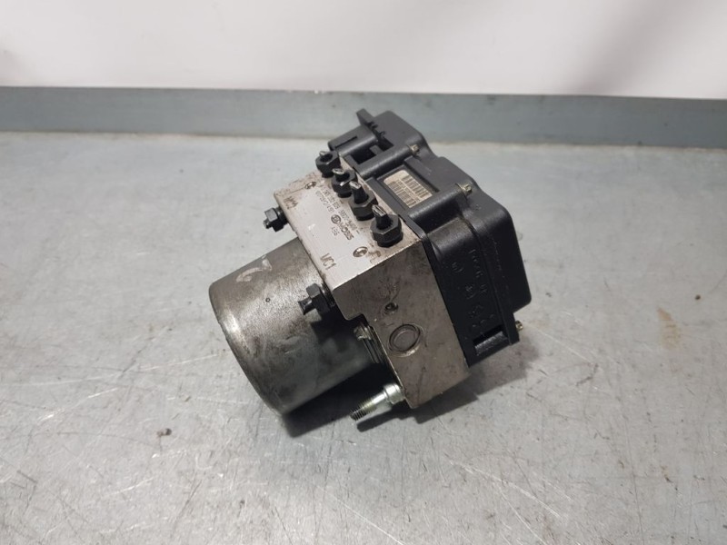 Recambio de abs para kia cee´d drive referencia OEM IAM 589201H400 0265232609 MOBIS