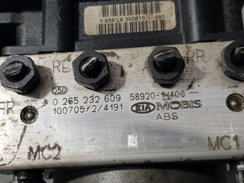 Recambio de abs para kia cee´d drive referencia OEM IAM 589201H400 0265232609 MOBIS