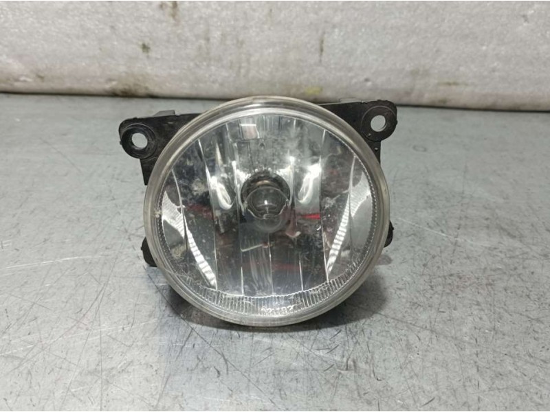 Recambio de faro antiniebla izquierdo para peugeot 3008 sport pack referencia OEM IAM 19272  