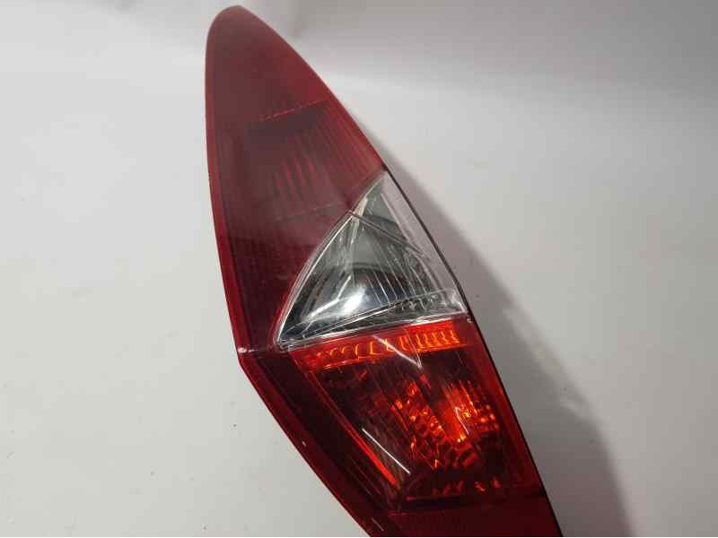 Recambio de piloto trasero izquierdo para fiat punto berlina (188) 1.2 8v active referencia OEM IAM   