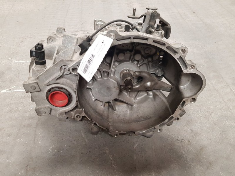 Recambio de caja cambios para kia cee´d drive referencia OEM IAM WAJ6H 404173 6VELOCIDADES