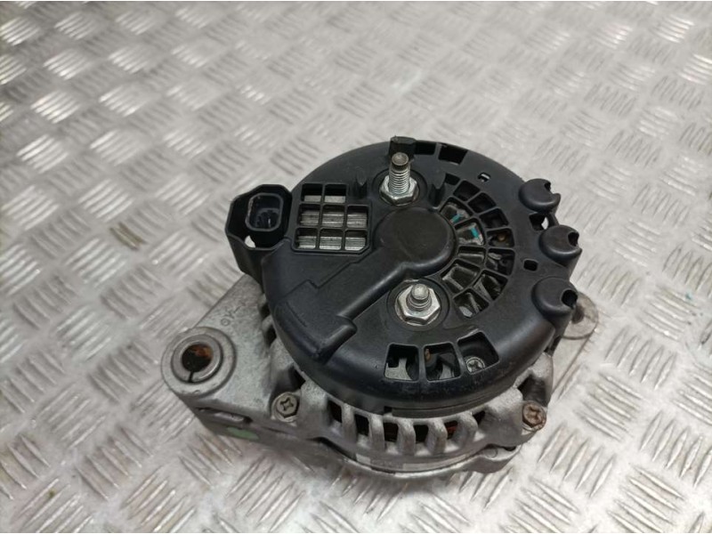 Recambio de alternador para opel zafira tourer excellence referencia OEM IAM 13502583  