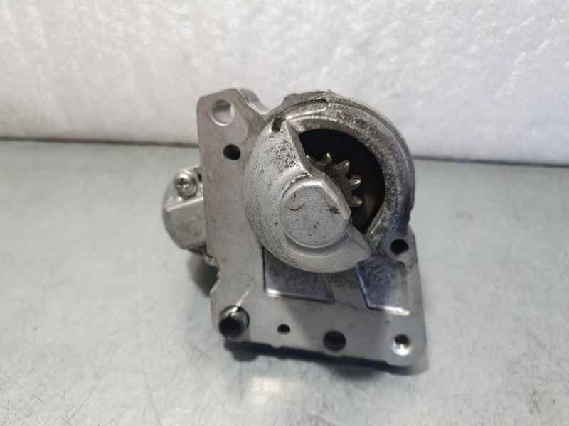 Recambio de motor arranque para citroën c4 picasso exclusive referencia OEM IAM 966352888001 M000T22471 MITSUBISHI