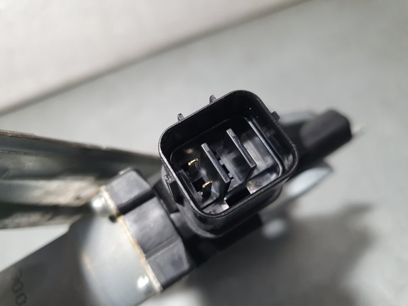 Recambio de elevalunas trasero derecho para subaru xv active referencia OEM IAM SIN REF  ELECTRICO 2 PINES