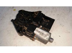 Recambio de motor elevalunas trasero izquierdo para renault scenic iii dynamique referencia OEM IAM 915946100 827310004R BROSE
