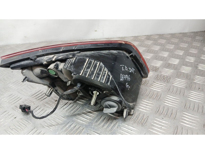 Recambio de piloto trasero derecho interior para peugeot 308 ii (lb_, lp_, lw_, lh_, l3_) 1.5 bluehdi 100 referencia OEM IAM 967