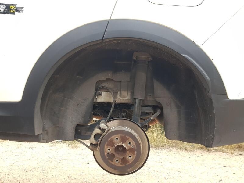 Recambio de plastico pase rueda tras. izq. para ssangyong korando (c300) 1.5 referencia OEM IAM 7973637000  