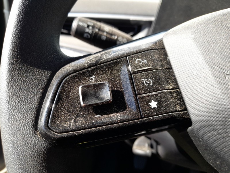 Recambio de volante para mg mg 3 (5fp) mg 3 1.5 referencia OEM IAM 12000108  