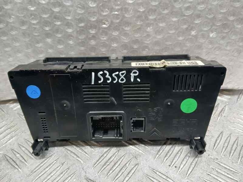 Recambio de mando climatizador para peugeot 3008 sport pack referencia OEM IAM 96738320XT N6009003 