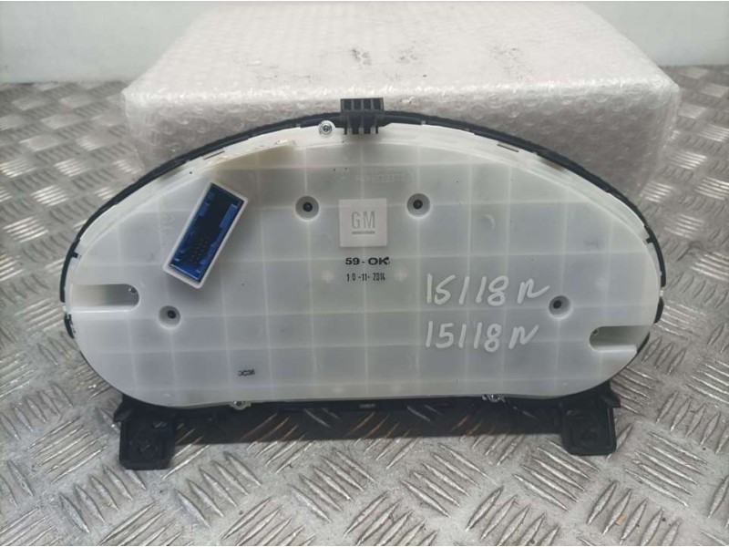 Recambio de cuadro instrumentos para opel zafira tourer excellence referencia OEM IAM 13460581 600775881 