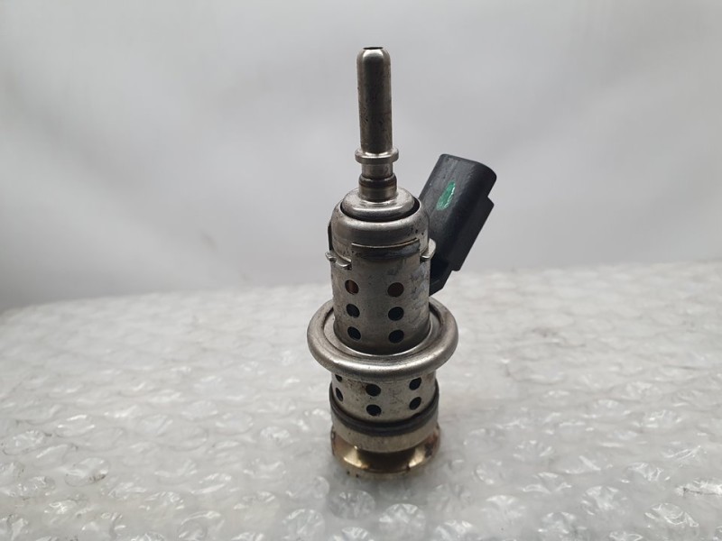 Recambio de inyector adblue para opel grandland x design line referencia OEM IAM 9813930180 K321B07299 