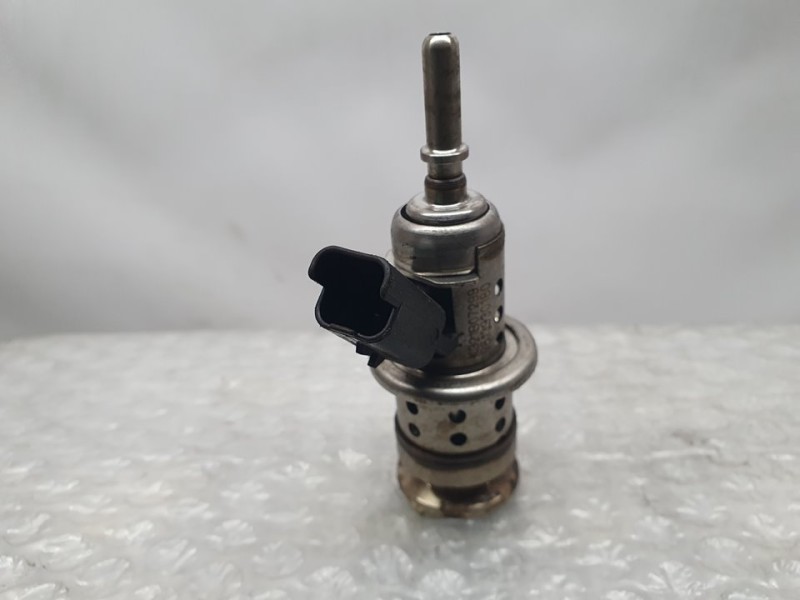 Recambio de inyector adblue para opel grandland x design line referencia OEM IAM 9813930180 K321B07299 