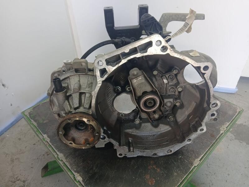 Recambio de caja cambios para seat ibiza (6j5) reference referencia OEM IAM MZL 0064 5VELOCIDADES 1