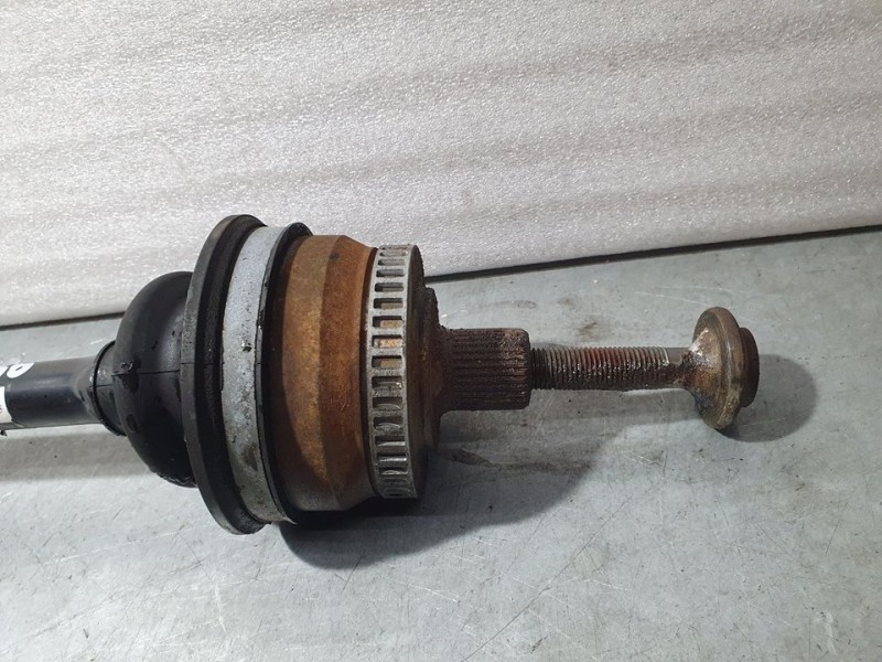 Recambio de transmision trasera derecha para audi a6 berlina (4b2) 2.5 tdi quattro referencia OEM IAM 4B0501203  