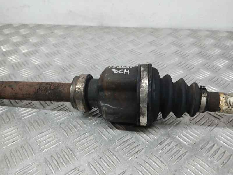 Recambio de transmision delantera derecha para peugeot 3008 sport pack referencia OEM IAM 9685126180  