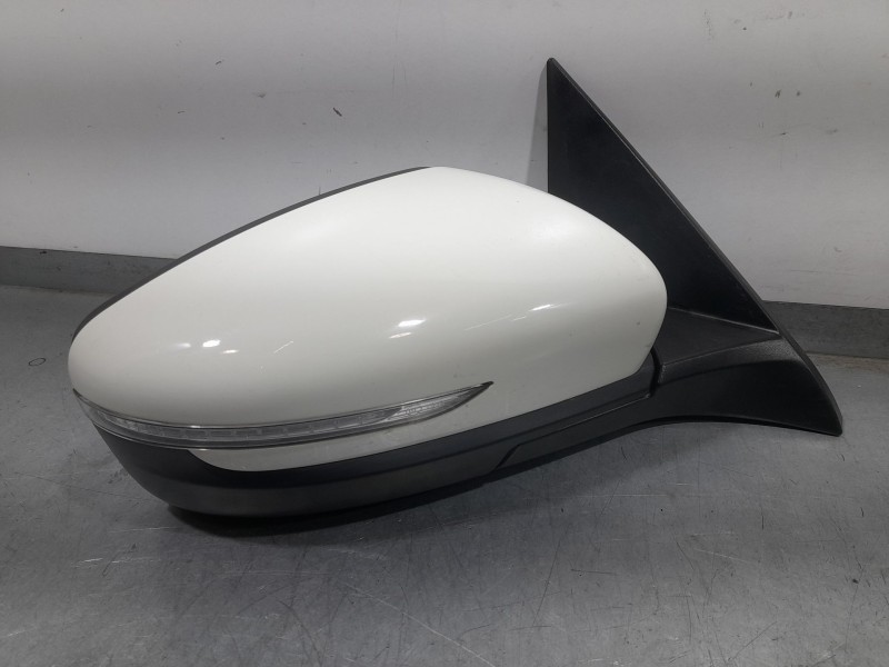 Recambio de retrovisor derecho para ssangyong korando (c300) 1.5 referencia OEM IAM E13049890 ELECTRICO SMR