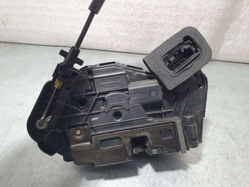 Recambio de cerradura puerta delantera derecha para volkswagen golf vii lim. (bq1) comfortline referencia OEM IAM 5TB837016A  7 