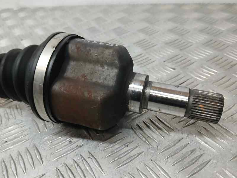 Recambio de transmision delantera izquierda para peugeot 3008 sport pack referencia OEM IAM 968512680  