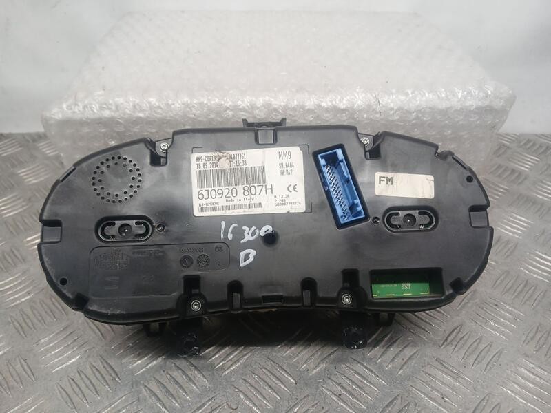Recambio de cuadro instrumentos para seat ibiza (6j5) reference referencia OEM IAM 6J0920807H  503002703224