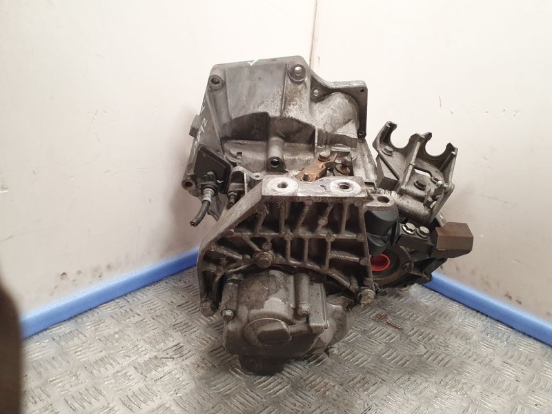 Recambio de caja cambios para alfa romeo mito (145) distinctive referencia OEM IAM 55212671  5VELOCIDADES