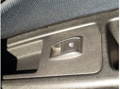 MANDO ELEVALUNAS DELANTERO DERECHO 735441023 