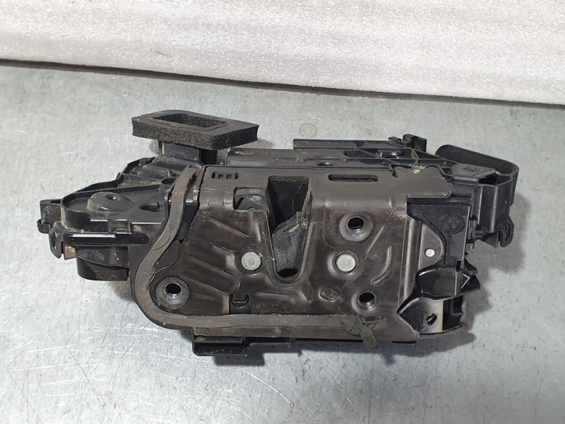 Recambio de cerradura puerta delantera izquierda para volkswagen golf vii lim. (bq1) comfortline referencia OEM IAM 45310180  7 