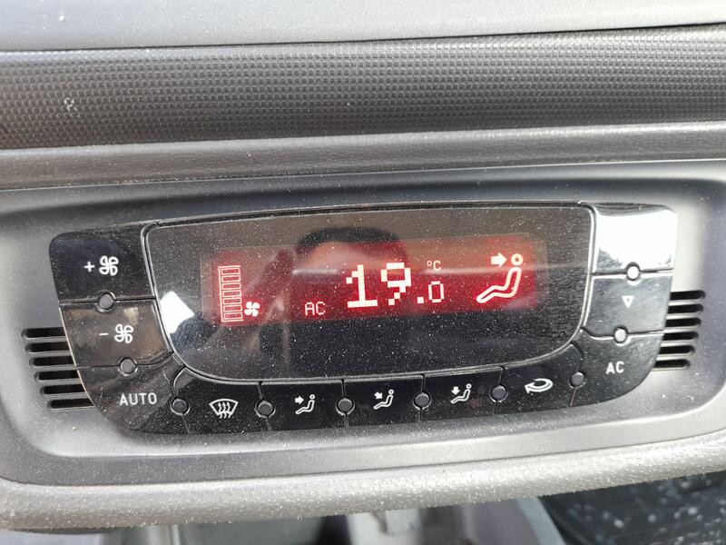 Recambio de mando climatizador para seat ibiza iv (6j5, 6p1) 1.4 referencia OEM IAM 6J0820043 CONTINENTAL A2C53286417