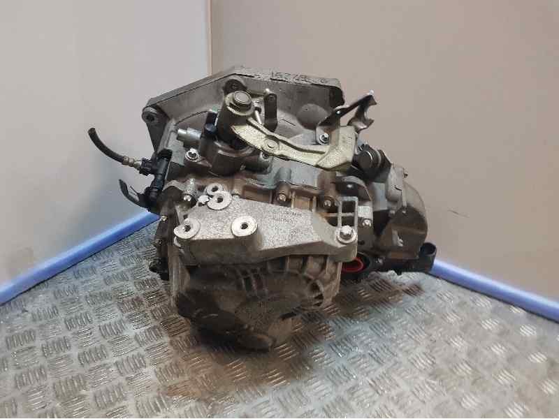 Recambio de caja cambios para opel vectra c berlina cosmo referencia OEM IAM 55186623  6VELOCIDADES