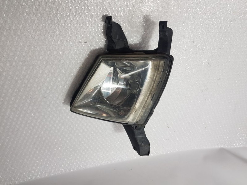 Recambio de faro antiniebla izquierdo para peugeot 407 st sport referencia OEM IAM 964194568003  