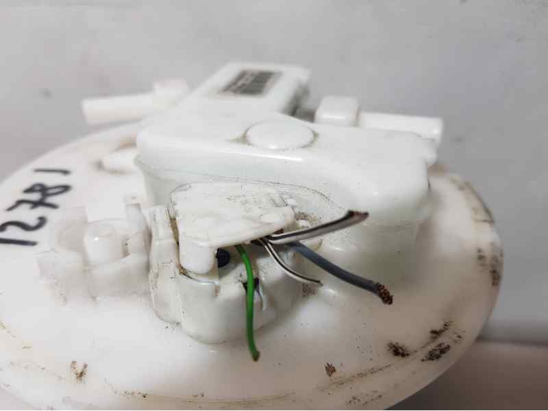 Recambio de aforador para toyota yaris active referencia OEM IAM 777040D070  4 CABLES