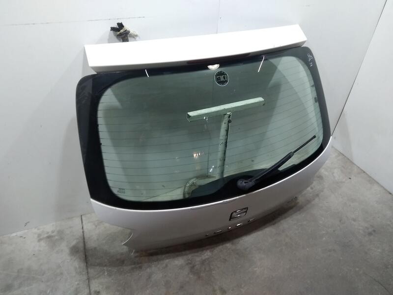 Recambio de porton trasero para seat ibiza (6j5) reference referencia OEM IAM 6J4827024A  